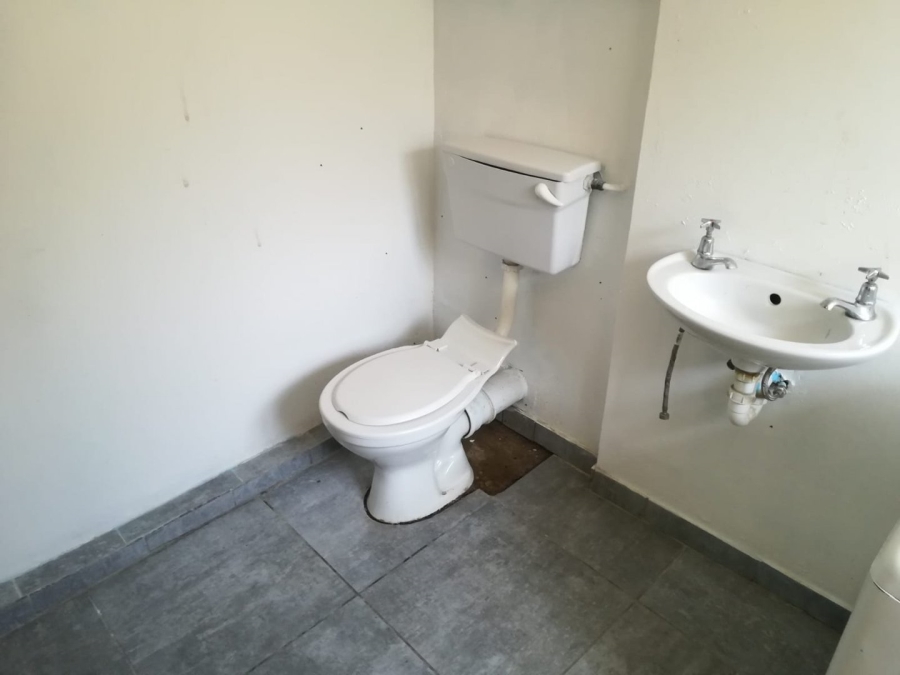4 Bedroom Property for Sale in Bethelsdorp Eastern Cape